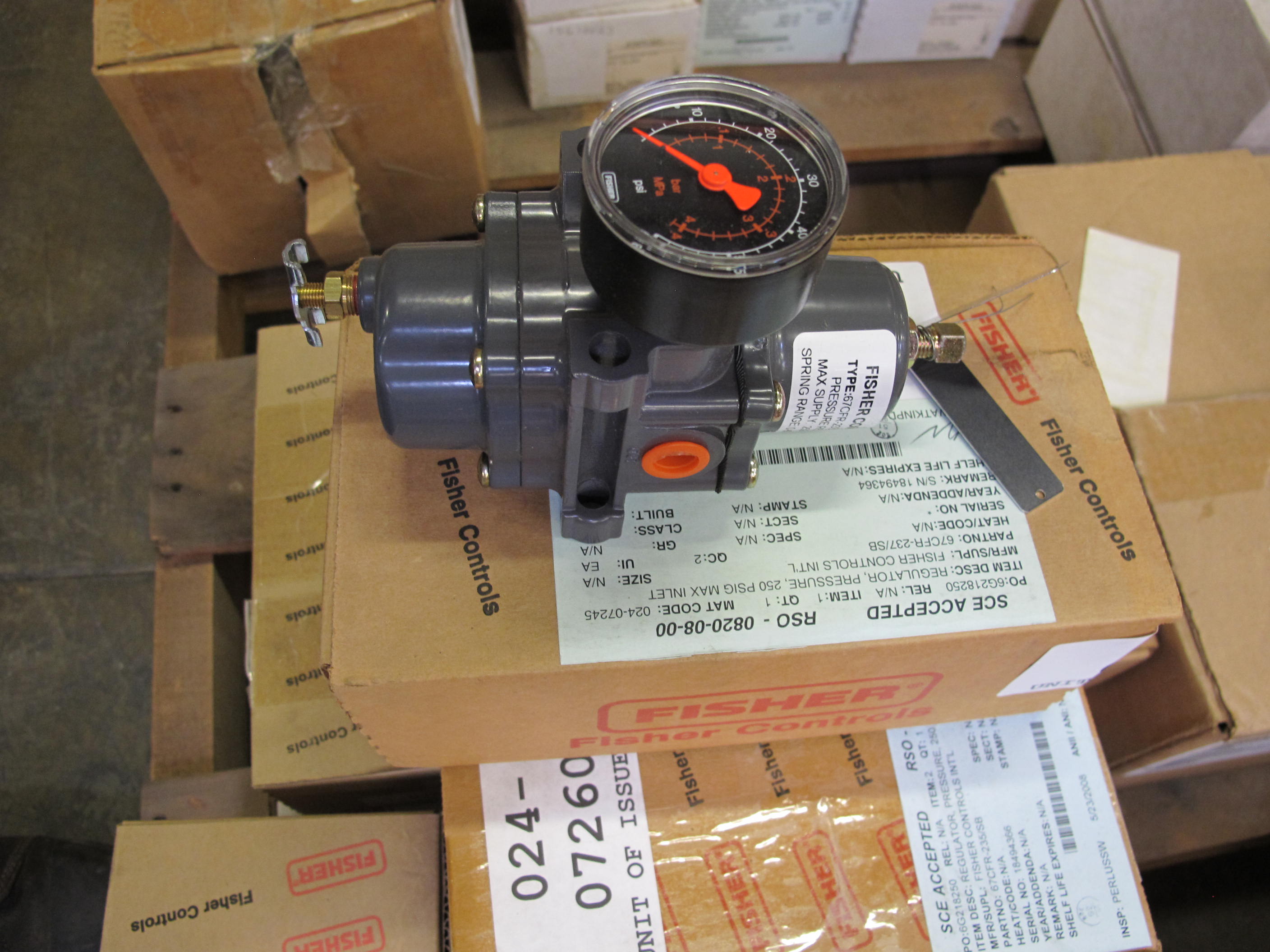 LOT TO INCLUDE: (8) LEVERS, 1-1/2 X 3/4 X 1/4 X 1-3/8 SIZE, OPERATING KIND, BRONZE LEVER W/ STEEL ROLLER MATERIAL. STYLE SLO REFERENCE # D1260CT, ELECTRO-MOTIVE BRIDGE, EXHAUST VALVE ASSEMBLY KIND. SPRING LOADED CONSTRUCTION. (6) EXHAUST VALVE BRIDGE ASSEMBLIES FOR DIESEL ENGINE SETS, (17) SIEMENS RELAYS, STL ENCLOSURE. PNEUMATIC, 100 LB MAXIMUM SUPPLY, 1/4" NPT AIR CONNECTION OPERATE DATA BOOSTER KIND, FOR MODEL 61H HI-VOLUME AIR CONTROL, GA-ELECTRONIC SYSTEMS INC. (2) REGULATED POWER SUPPLIES 12V, (23) FISHER PRESSURE REGULATORS, 250 PSIG MAX INLET PRESSURE, 0-60 PSIG OUTLET PRESSURE, 1/4" FNPT CONNECTION, AIR-SERVICE KIND. SQUARE ADJUSTING SCREW, W/ GAUGE, CELLULOSE FILTER, AND SMART BLEED-OFF OPTION. LOADING & HANDLING FEE $15-4619